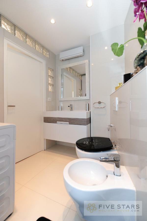 Mini Suite Bijou - Five Stars Holiday House 니스 외부 사진